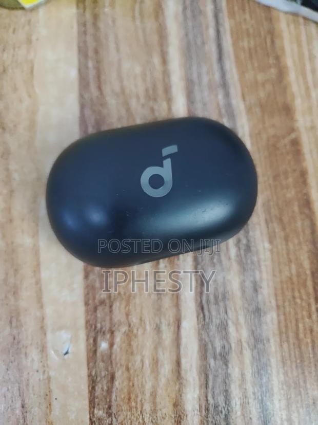 Soundcore Space A40 Charging Case · Photo 3