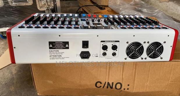 Yamaha Qr-16 16channel Powered Mixer · Photo 4