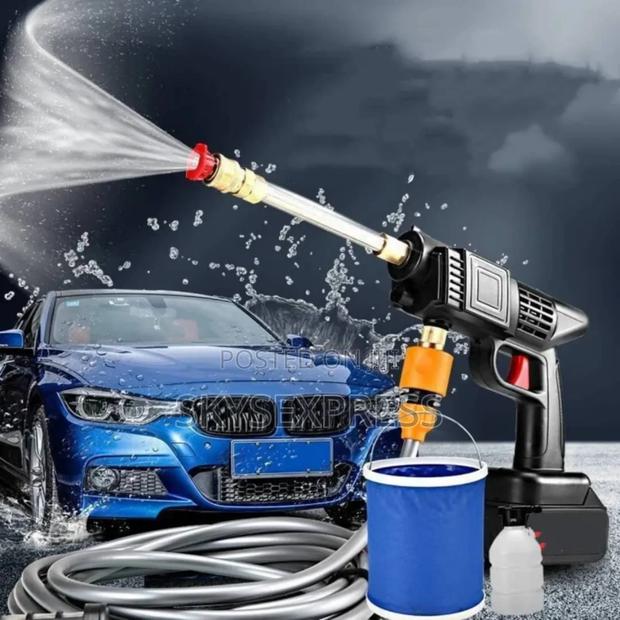 Rechargeable High Pressure Easy To Use Car Wash Machine