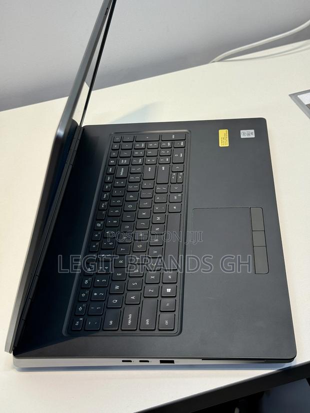 Laptop Dell Precision 7750 32GB Intel Core I7 SSHD (Hybrid) 512GB photo 4
