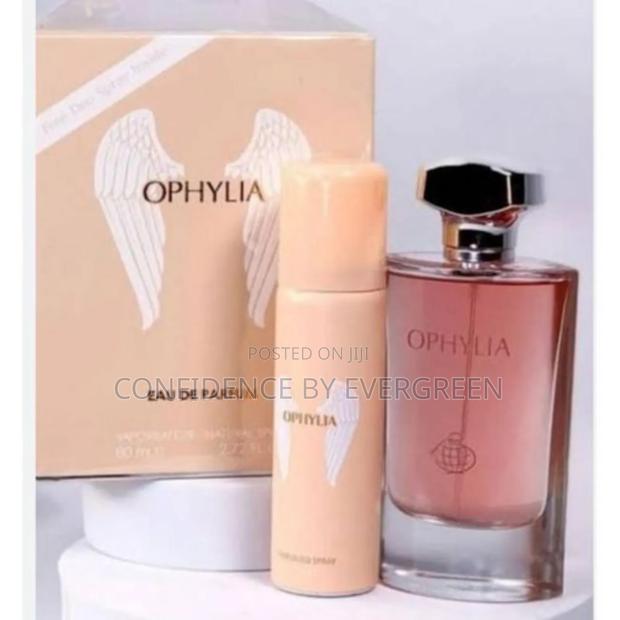 Ophylia Perfume · Photo 4