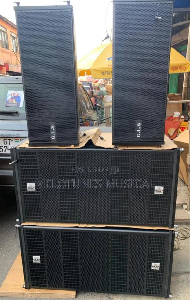 Evp and GLS Line Array With Bass Speakers · Photo 3