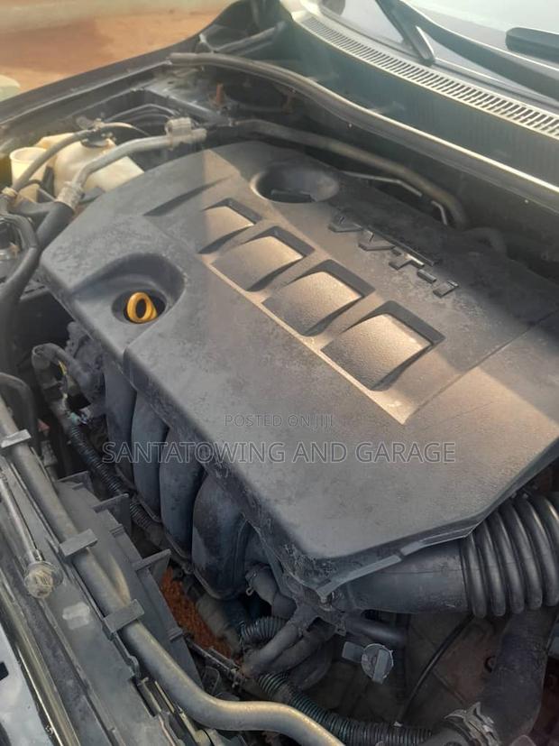 Toyota Corolla S 4dr Sedan (1.8L 4cyl 4A) 2013 Black