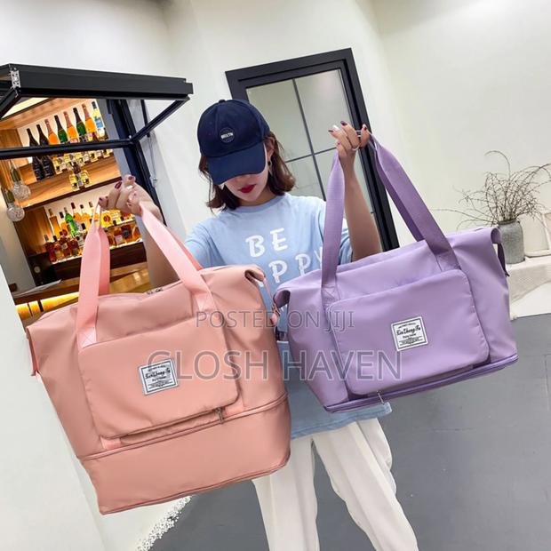 Waterproof Travelling Bag · Photo 3
