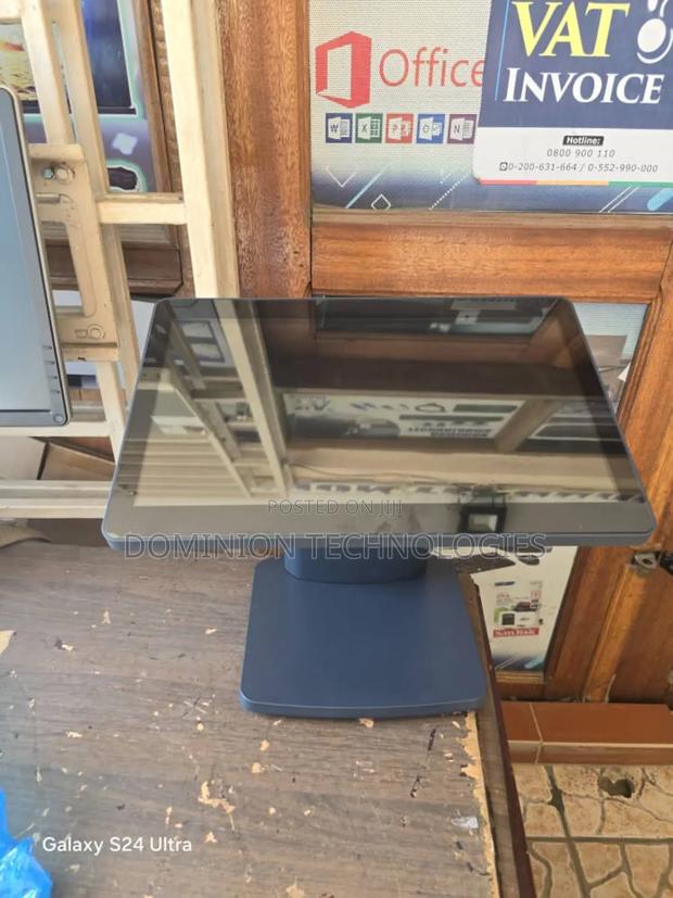 Pos 4gb/ 128ssd/ Touch Screen / I3/15 Inches Machine · Photo 4