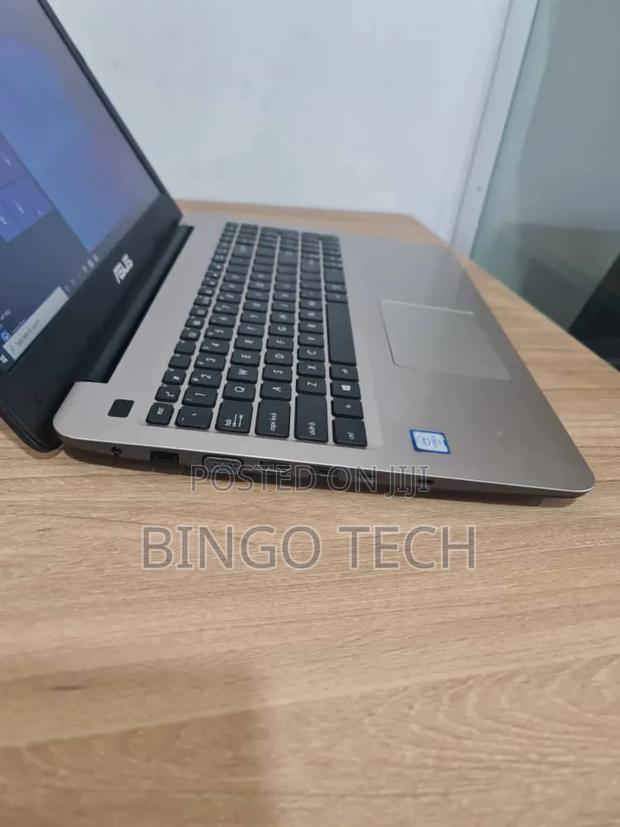 Laptop Asus 12GB Intel Core I5 SSD 256GB photo 4