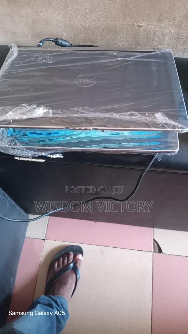 New Laptop Dell Latitude 12 E7250 8GB Intel Core i5 HDD 500GB photo 2