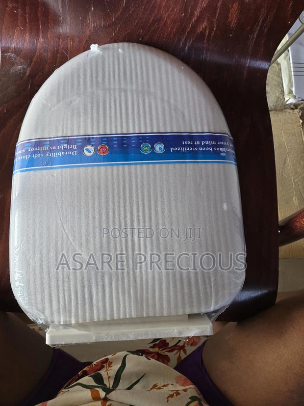 Wc Seat Cover · Photo 4