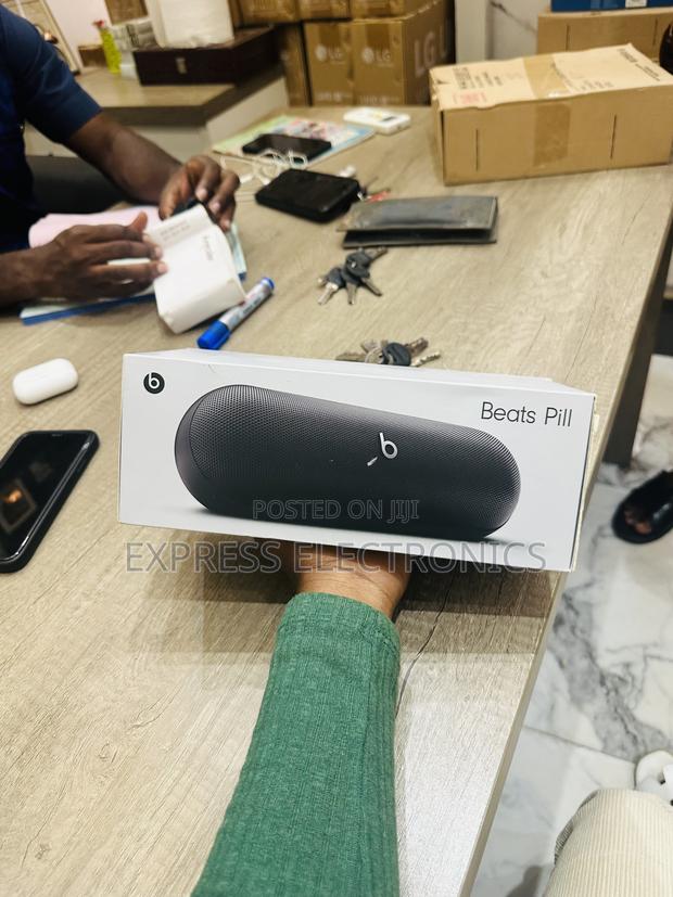 Up to 24 Hour Battery Life Pill Beats Bluetooth Speaker · Photo 2