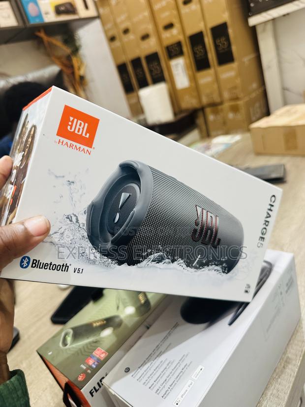 Amplify Listening Modes Charge 5 Bluetooth Speakers · Photo 2