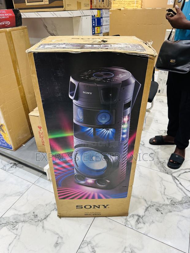 Powerful Sound Dual MHC-V83d Sony Bluetooth Speaker · Photo 2