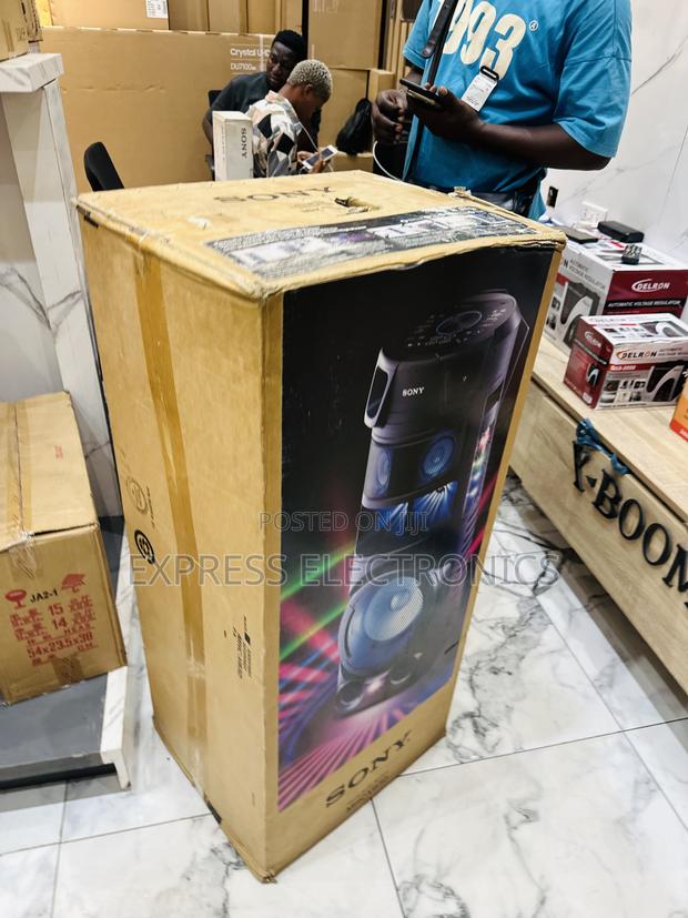 Zealous Sleek Black MHC-V83d Sony · Photo 2