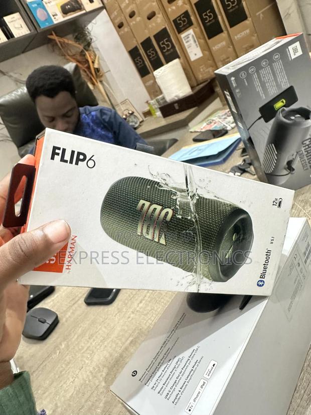 Water Resistance Bluetooth Speaker Flip 6 · Photo 2