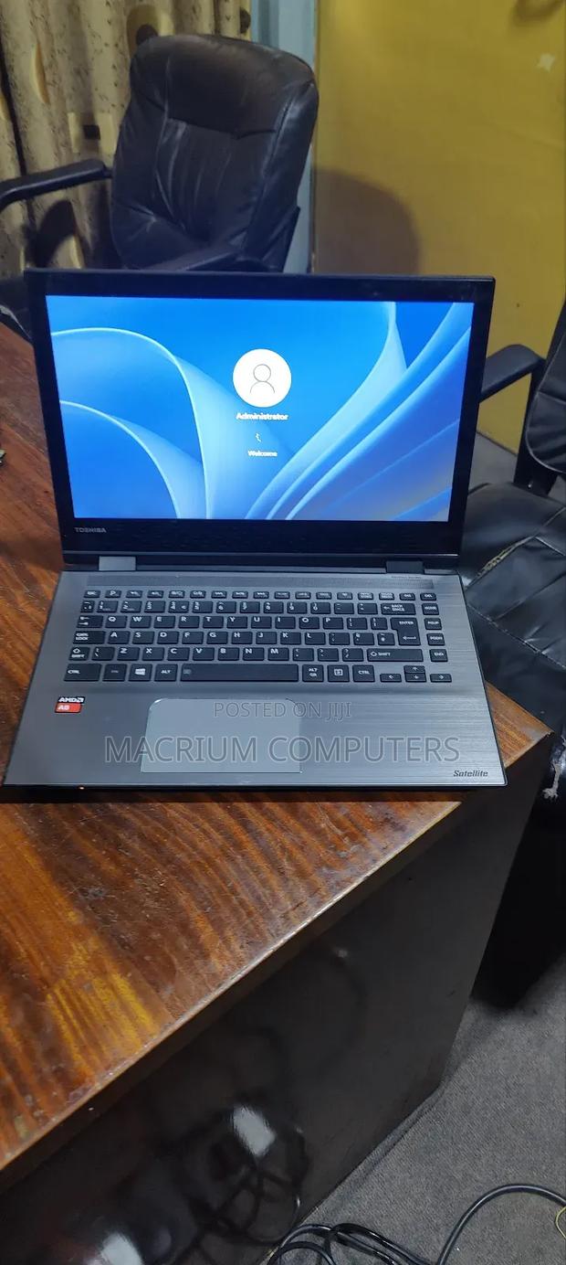 Laptop Toshiba Satellite Radius 14 8GB AMD A8 SSD 128GB photo 2