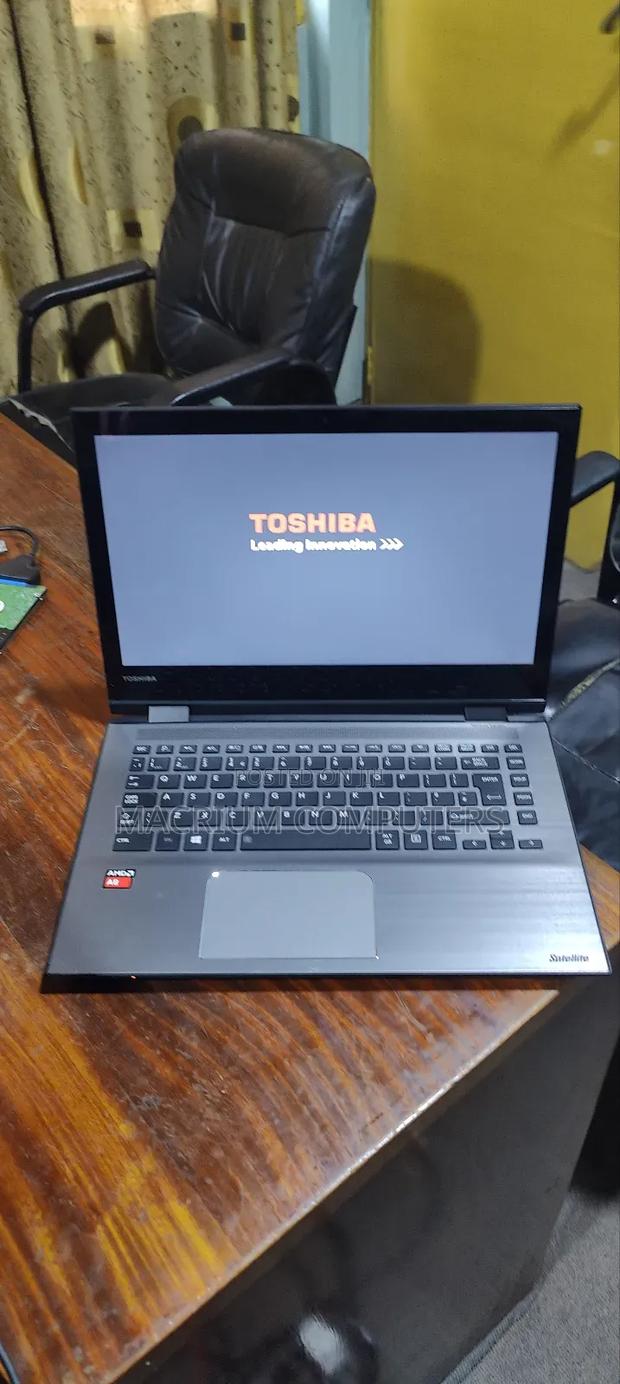 Laptop Toshiba Satellite Radius 14 8GB AMD A8 SSD 128GB photo 3