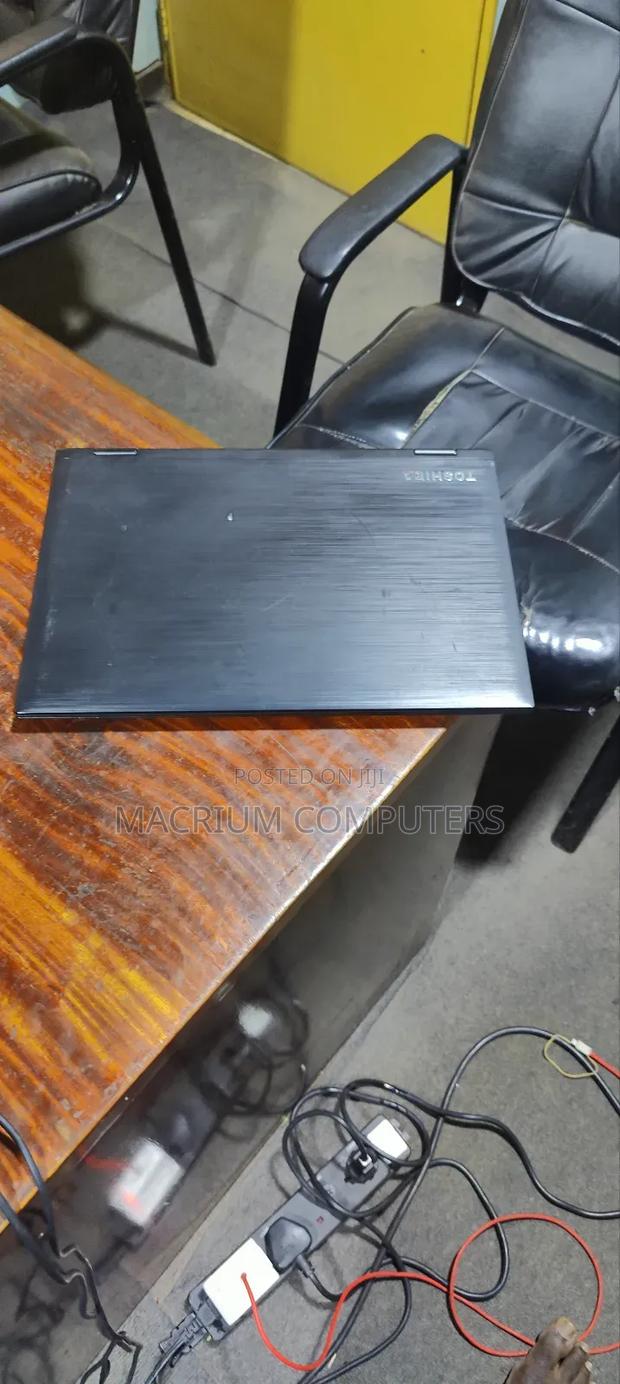 Laptop Toshiba Satellite Radius 14 8GB AMD A8 SSD 128GB photo 4
