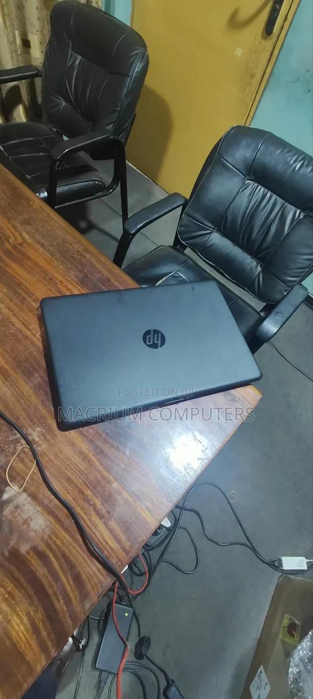 Laptop HP Pavilion 17 8GB Intel Core I5 SSD 256GB photo 4