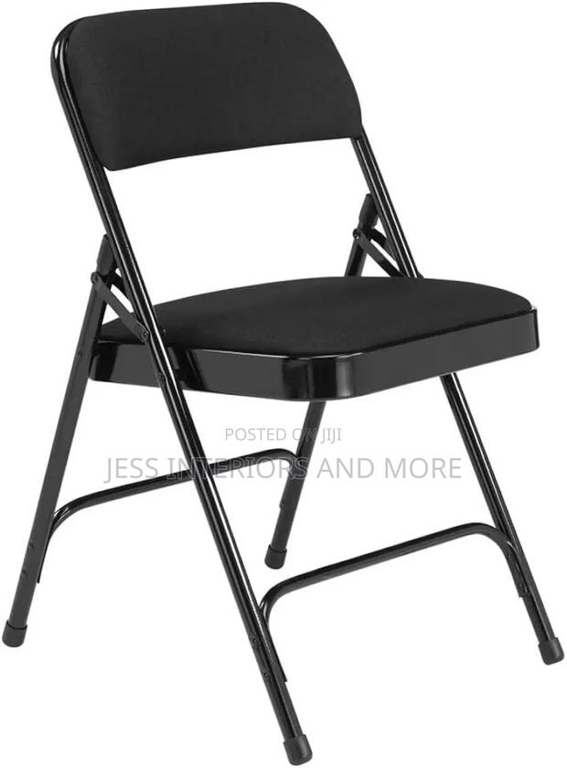 Folding Table (Black) · Photo 3