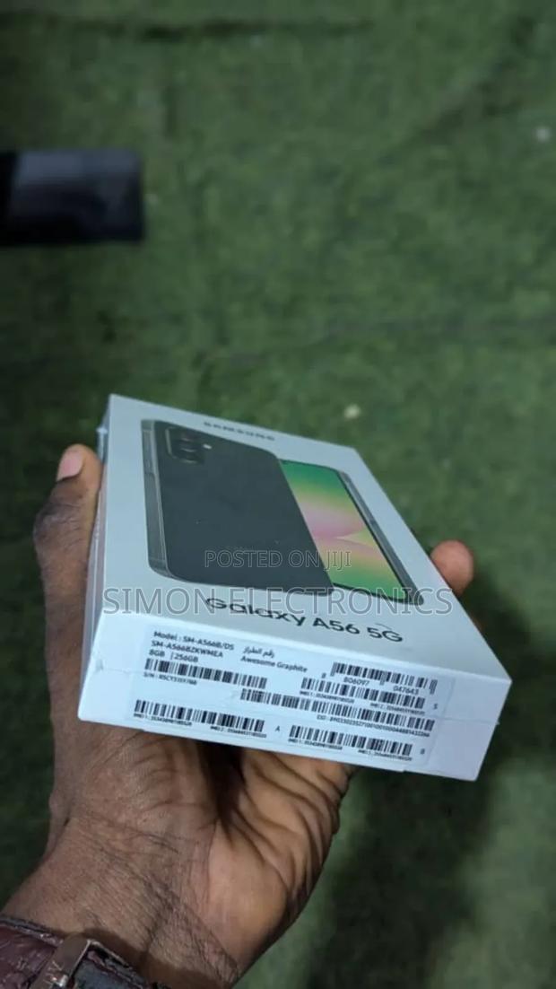 New Samsung Galaxy A56 256 GB Black photo 2