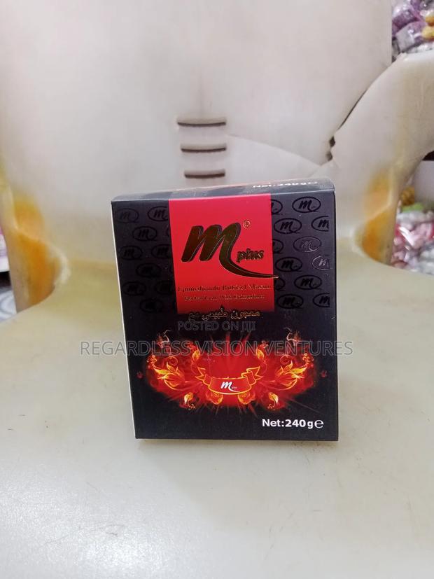 M Plus Honey · Photo 3