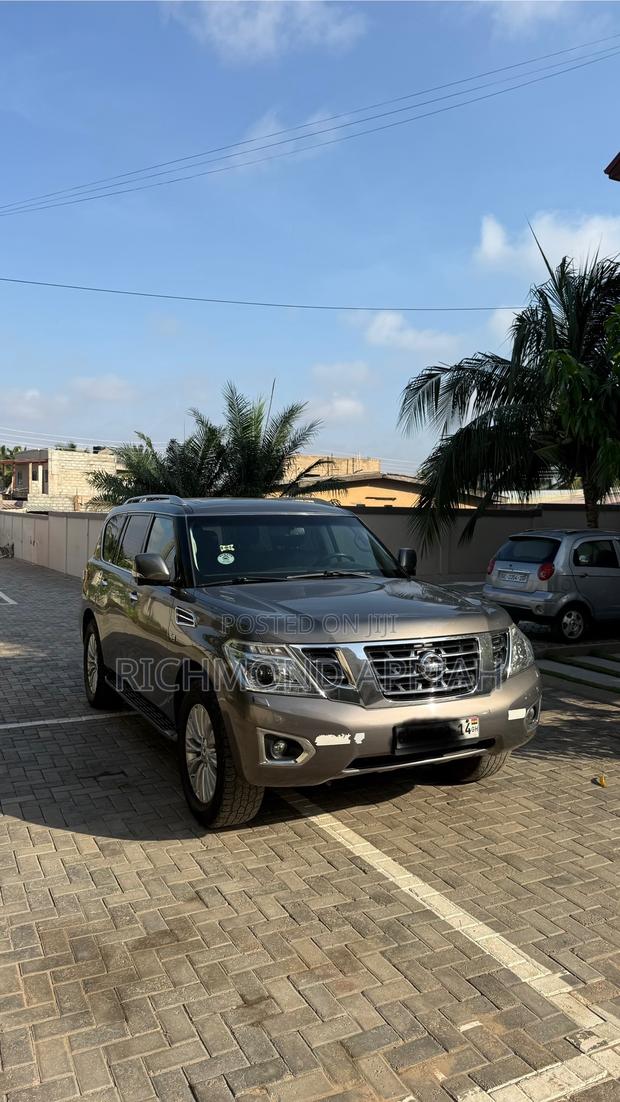Nissan Patrol 2014 Brown