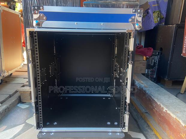 Amplify Rack 12u 2 Doors · Photo 4