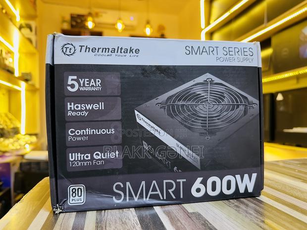 Thermaltake Smart Series 600w Power Supply · Photo 2