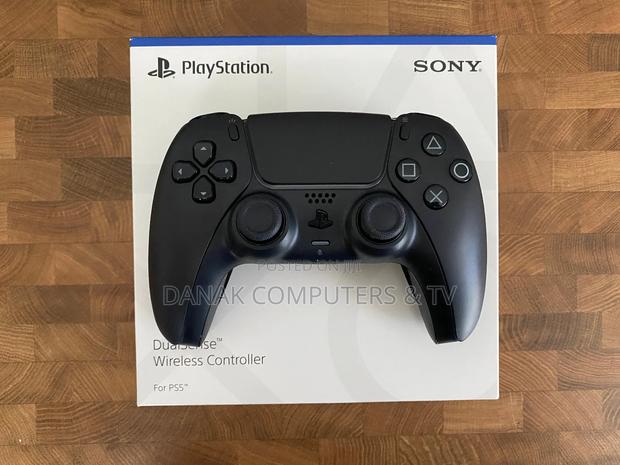 Playstation 5 Wireless Controller · Photo 2