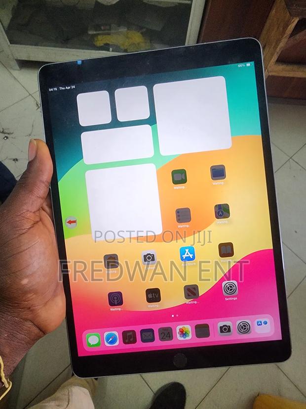 Apple iPad Pro 10.5 (2017) 128 GB Silver