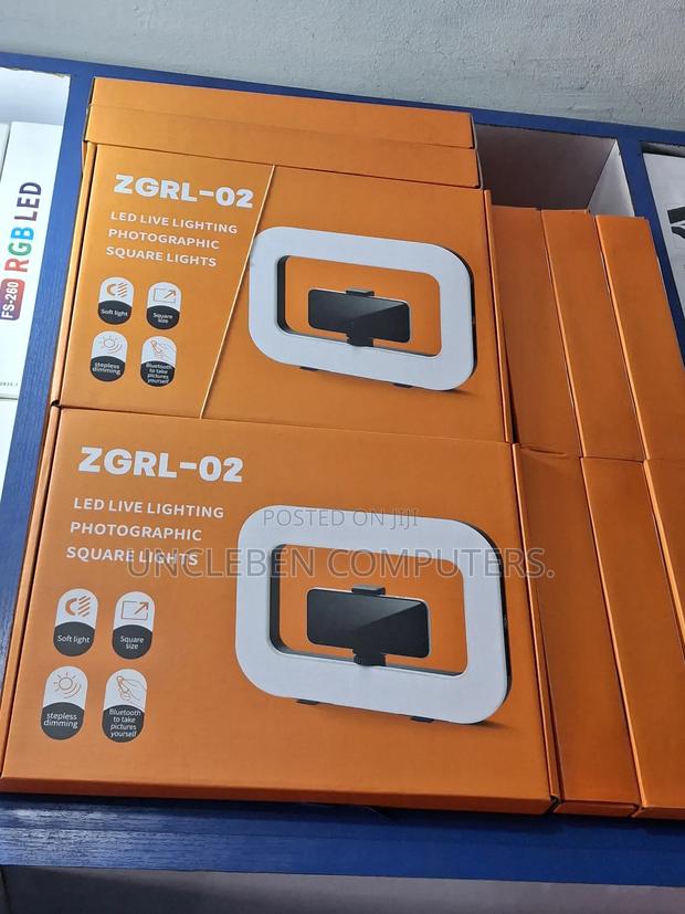 ZGRL 02 Rechargeable Ring Light