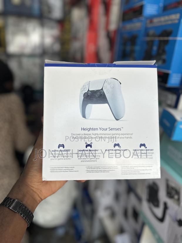Ps 5 Game Pad/Controller · Photo 4