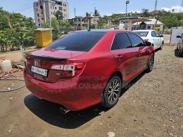 Toyota Camry SE Sport 4dr Sedan (2.5L 4cyl 6A) 2014 Red