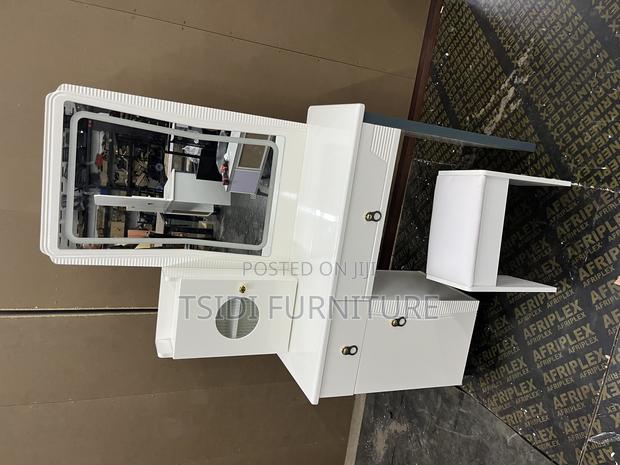 Quality Dressing Table With Light -101 · Photo 4