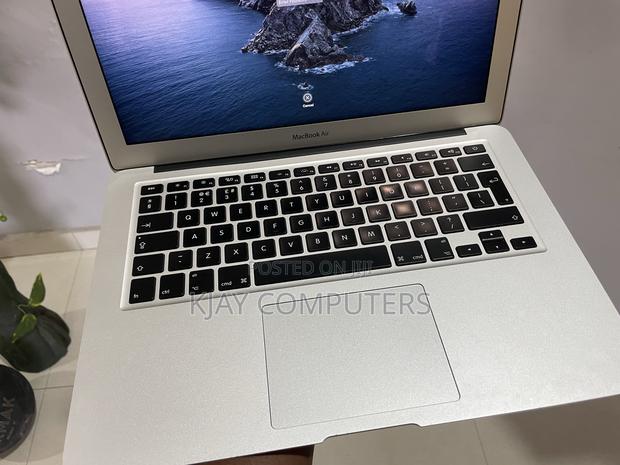 Laptop Apple MacBook Air 2012 4GB Intel Core I5 SSD 500GB