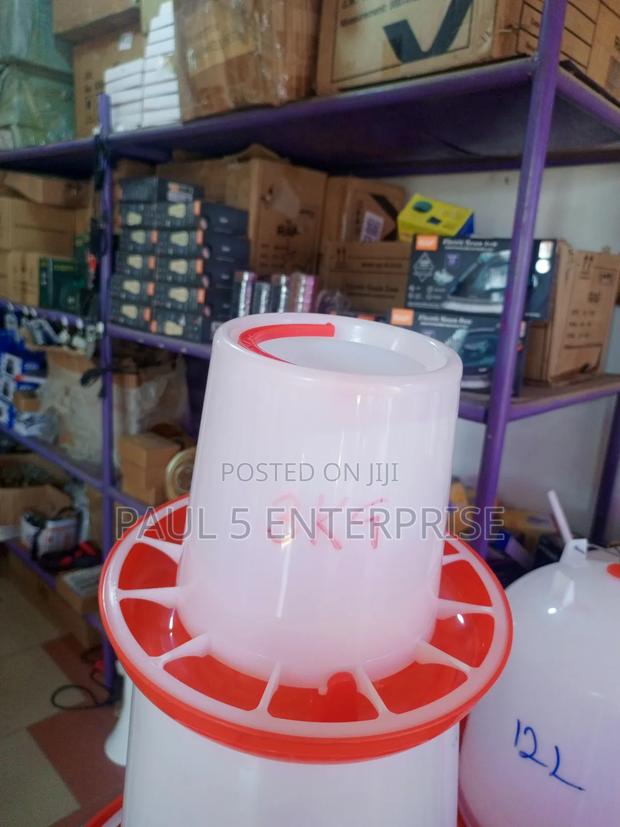 3kg Poultry Feeder photo 2
