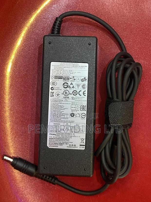 Original Samsung Charger/Adapter 5.5*3.0mm 90w · Photo 3