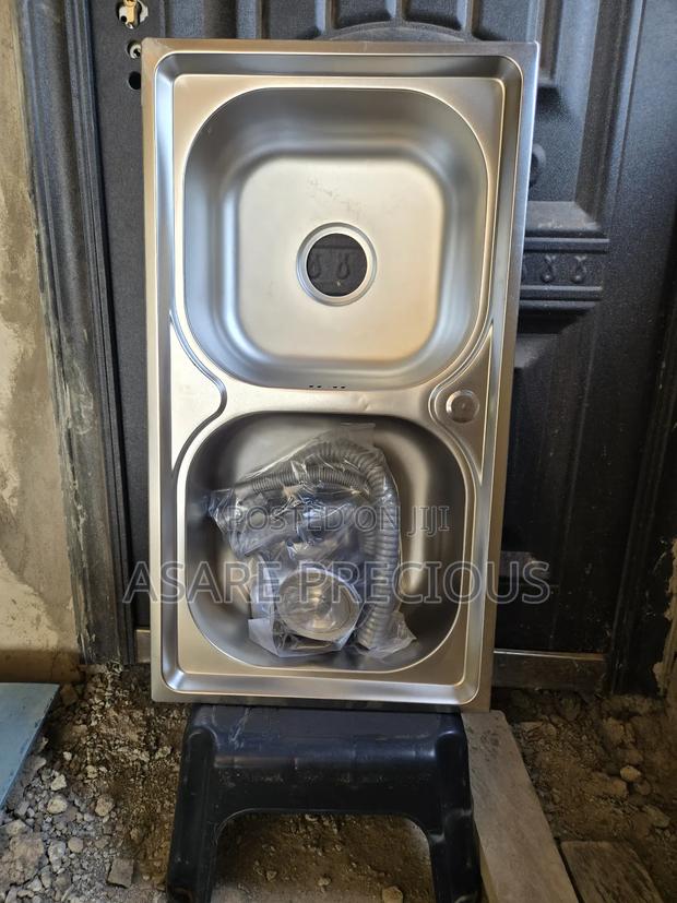 Double Basin Sink · Photo 3