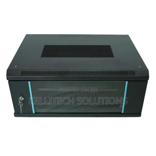 4u Cabinet Rack With Lock And Key · Photo 3