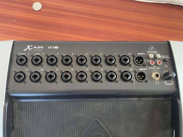 Behringer X18 Air photo 2