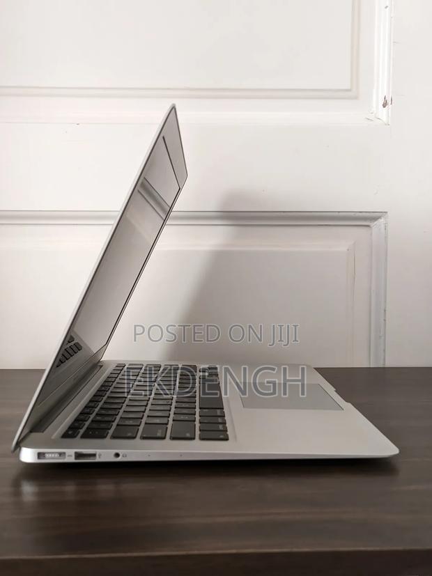 Laptop Apple MacBook Air 2017 8GB Intel Core I5 SSD 128GB photo 5