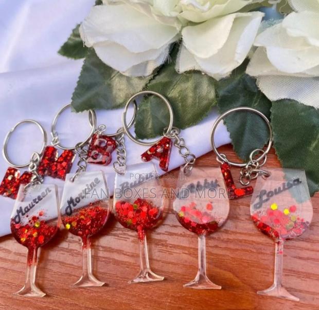Resin Keyholders (Wine Glass Shape) · Photo 4