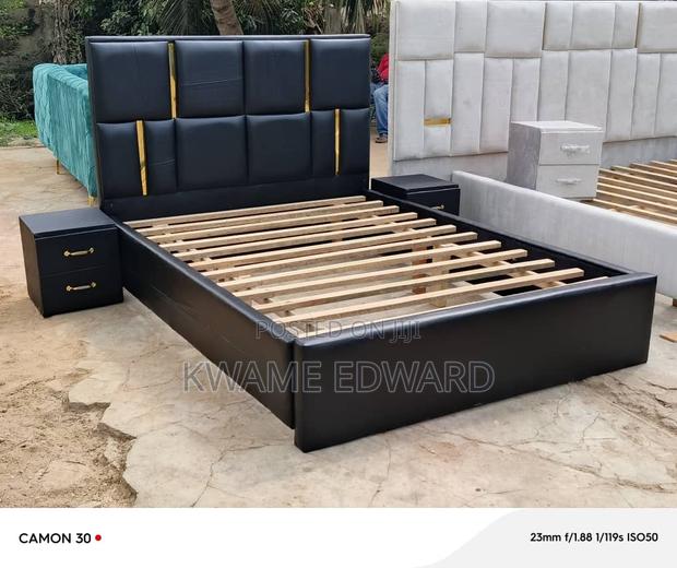 Double Bed Frame · Photo 2