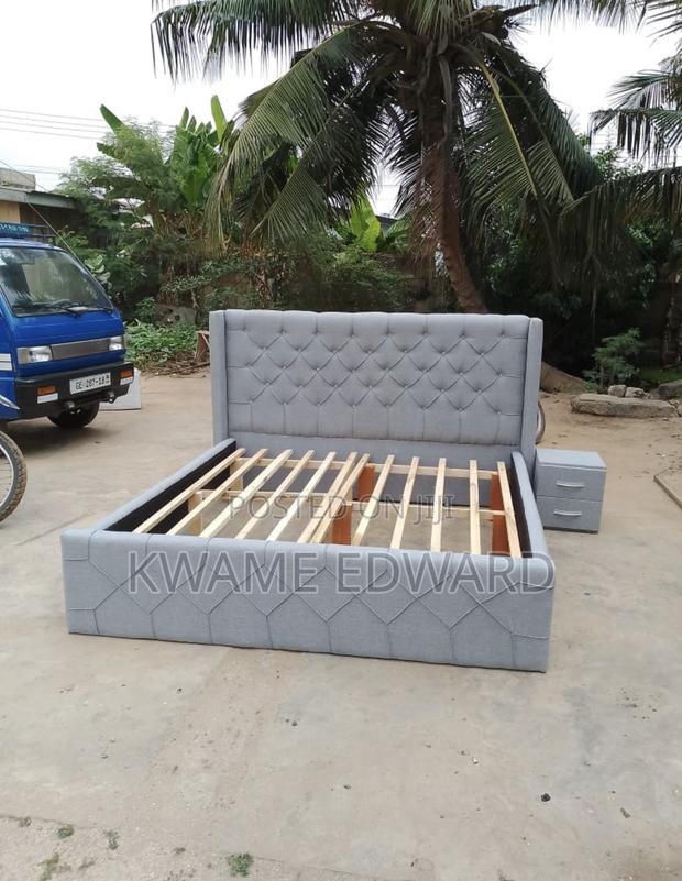 Queen Size Bed Frame With One Drawer · Photo 2