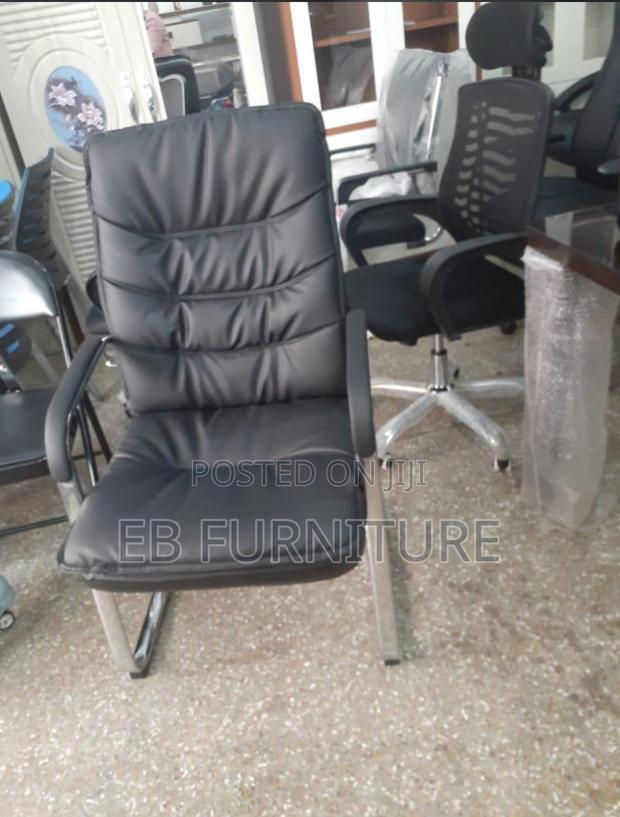 Pastors / Visitors Chair · Photo 2