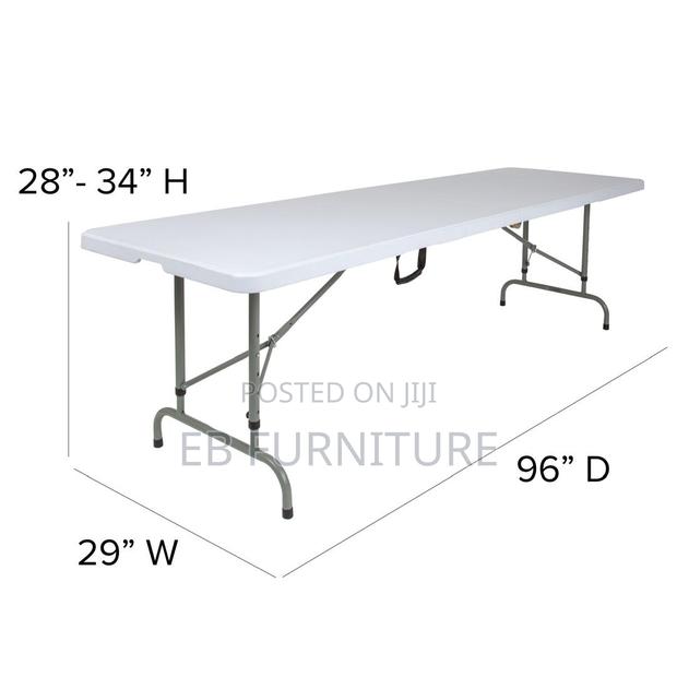 Folding Table · Photo 2