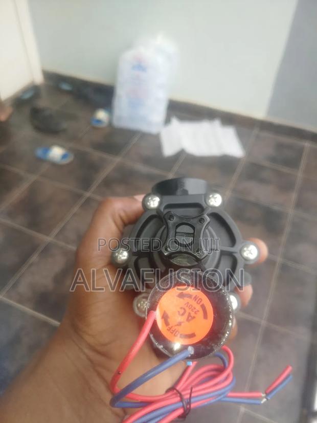 220v 25din 1in Solenoid Valve · Photo 3