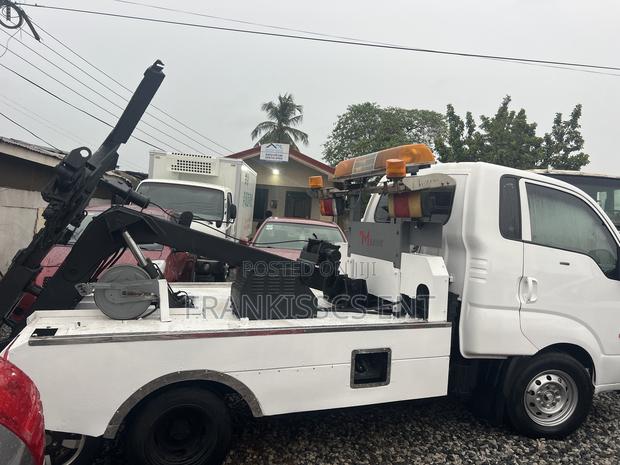Kia Bongo 3 Towing Car photo 4