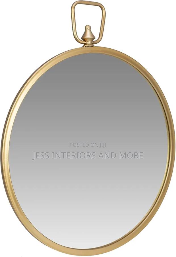 Wall Mirror (Gold Frame) · Photo 4