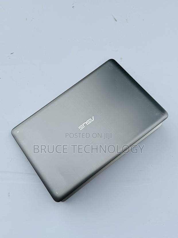 Laptop Asus K50IJ 12GB Intel Core i7 HDD+SSD 256GB photo 3