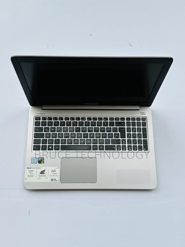 Laptop Asus K50IJ 12GB Intel Core i7 HDD+SSD 256GB photo 2